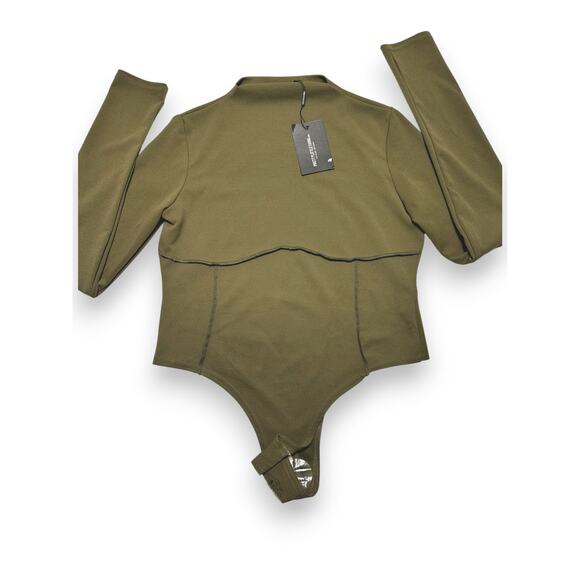 NWT PrettyLittleThings Olive Mock-Neck Long Sleeve Bodysuit Size 12 - Picture 3 of 11